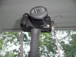 REI Hiker Shocklight Staff -Outdoor Clothing Shop P5190063