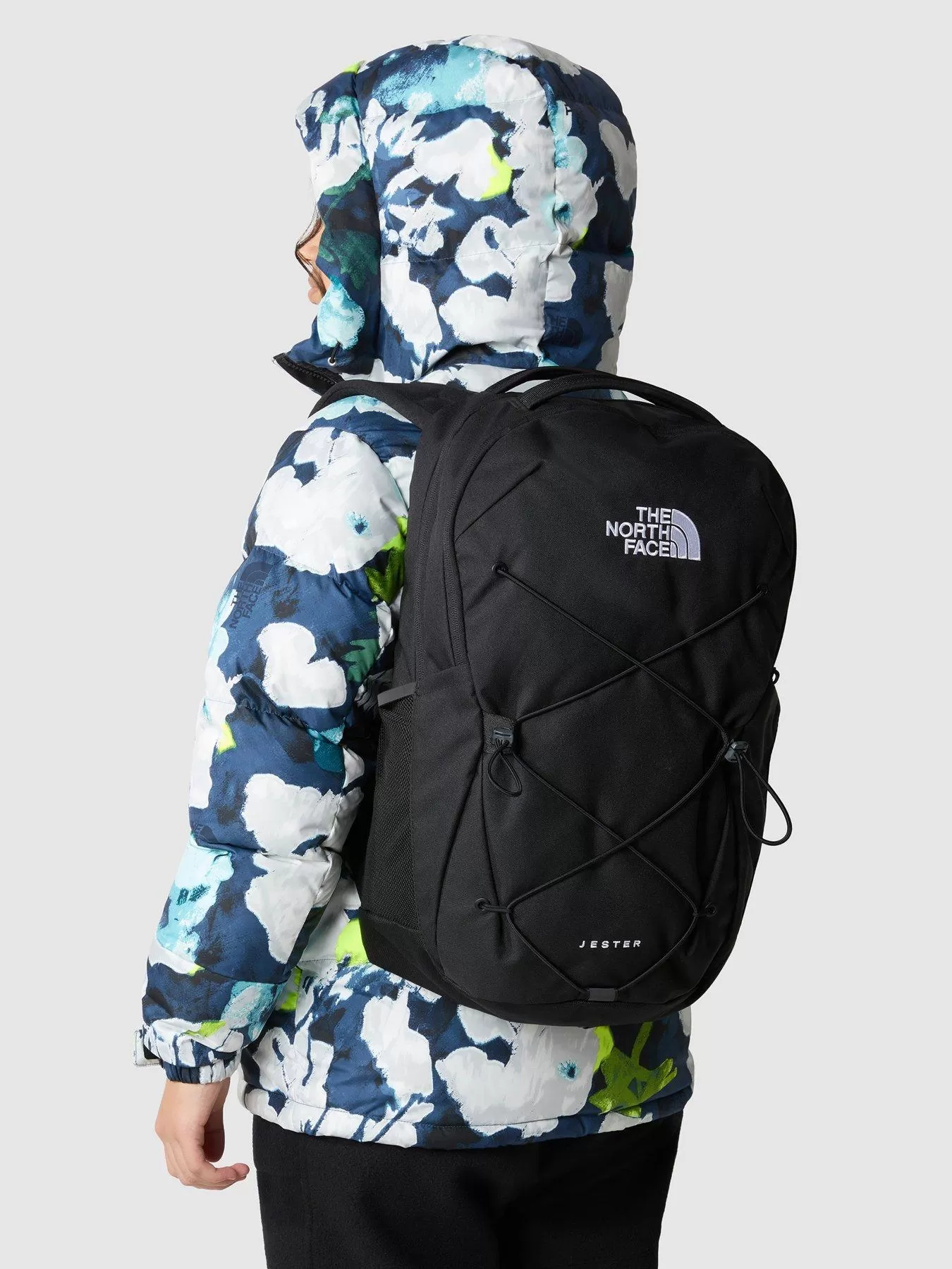 THE NORTH FACE Men's Jester Backpack - Black 4 THE NORTH FACE Men's Jester Backpack - Black - Image 2
