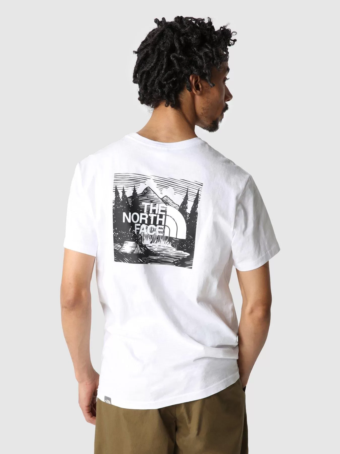 THE NORTH FACE Men's S/S Redbox Celebration Tee - White 4 THE NORTH FACE Men's S/S Redbox Celebration Tee - White - Image 2