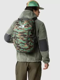 THE NORTH FACE Vault Backpack - Khaki 10 THE NORTH FACE Vault Backpack - Khaki -Outdoor Clothing Shop VCIT1 SQ4 0000000058 KHAKI SLd1